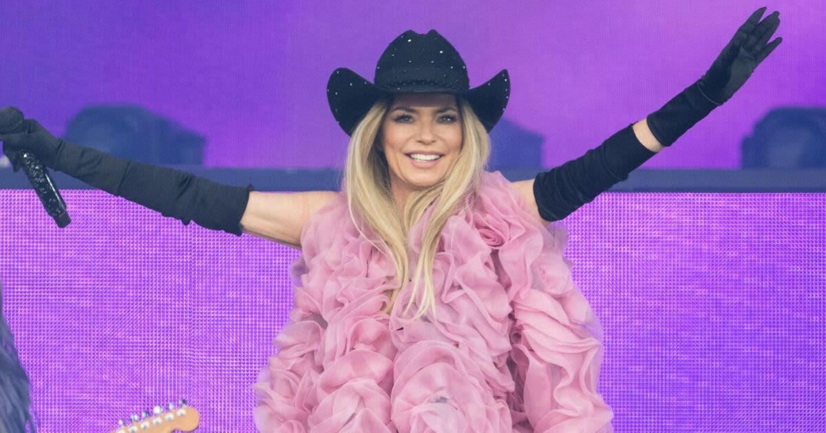 'Glastonbury should be ashamed about Shania Twain failure – she deserves better'