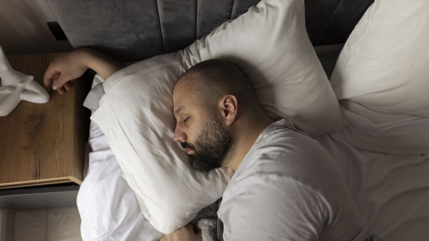 Combat Your Night Sweats With These Expert Tips on How to Sleep Cooler in the Summer