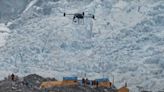 Primera entrega y recogida con dron en el Everest