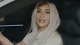 Kim Kardashian Can’t Open Her Own Car Door