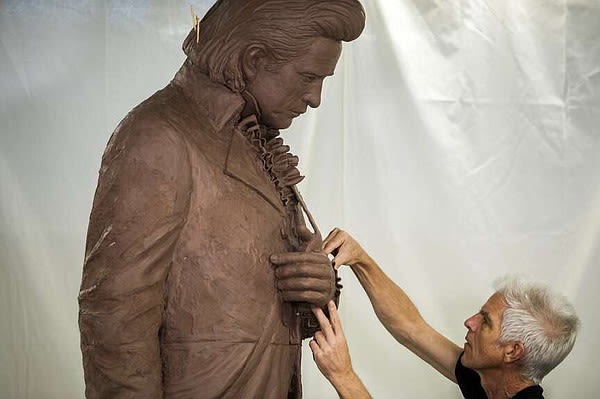 U.S. Senate approves Sept. 24 for unveiling of Cash statue | Arkansas Democrat Gazette