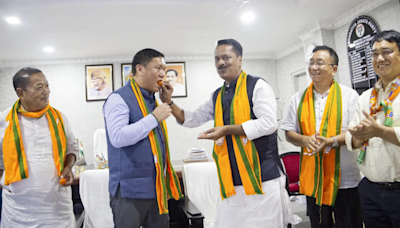 It will be BJP in Itanagar for 2nd time in a row, with 46 of 60 seats - Times of India