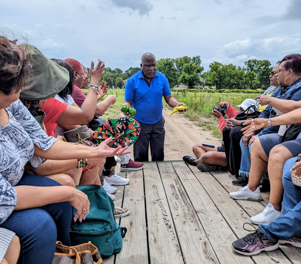 Hampton Roads travel club takes in the history and food of Charleston, South Carolina