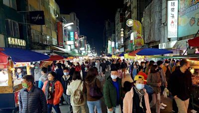 外國觀光客最愛台灣夜市排名出爐 高雄六合夜市排第四