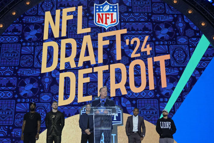 Eminem, Detroit Lions stars, legends open NFL Draft in Detroit
