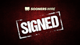 Defensive lineman Markus Strong signs with the Oklahoma Sooners