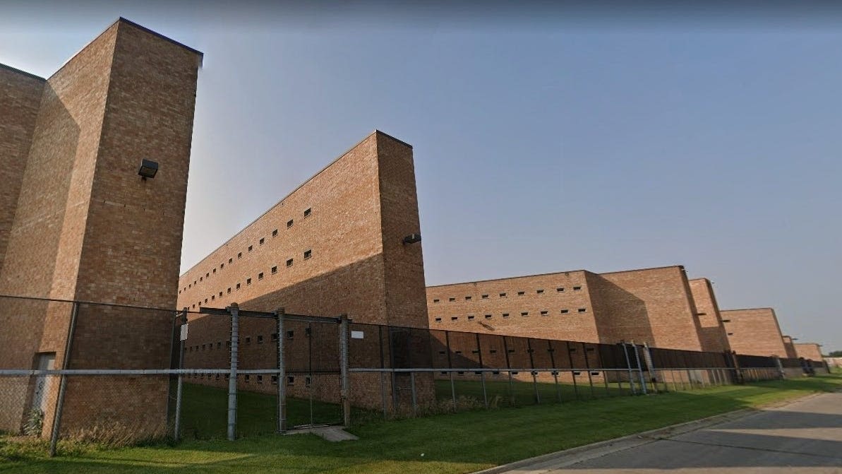 Wayne County juvenile jail staffer charged with sexual assault of 2 teens in facility