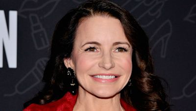 El selfie de Kristin Davis tras quitarse los rellenos faciales donde comentan que ahora sí parece la Charlotte de Sexo en Nueva York