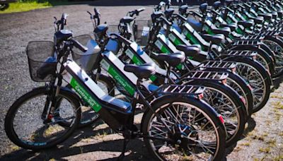 Porto Alegre entrega Bicicletas Elétricas para as 17 Subprefeituras da cidade