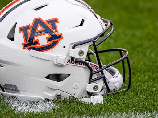 Auburn Football Lands 4-Star Linebacker Tyler Lockhart