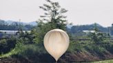 Bombardeo de globos de Kim Jong Un: bolsas de excrementos vuelan hacia Corea del Sur - La Tercera