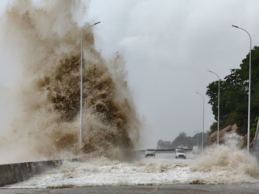 Typhoon Gaemi makes landfall in Fujian - RTHK