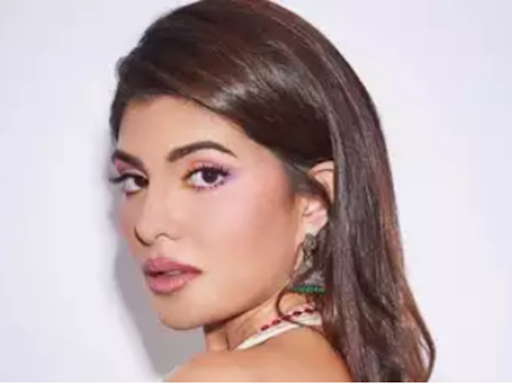 Jacqueline Fernandez summoned by the Enforcement Directorate in connection with the Sukesh Chandrashekhar case | Hindi Movie News - Times of India