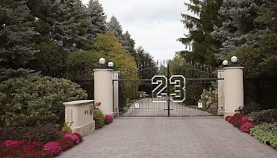 Still for Sale, 12 Years Later: Michael Jordan’s $15 Million Mansion