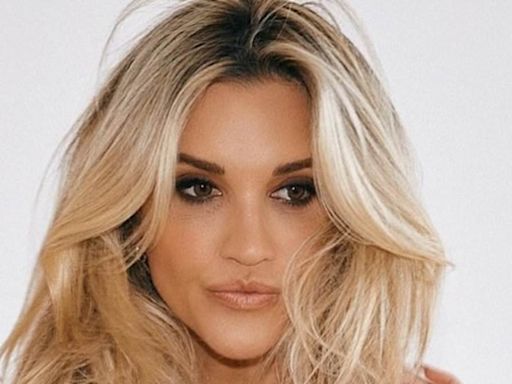 Ashley Roberts turns up the heat in racy 43th birthday snaps