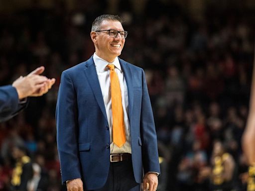 Oregon State loses veteran women’s basketball assistant Jonas Chatterton to Oklahoma