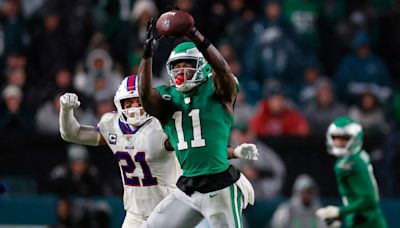 Eagles agree to three-year, $96 million extension with WR AJ Brown, AP source says