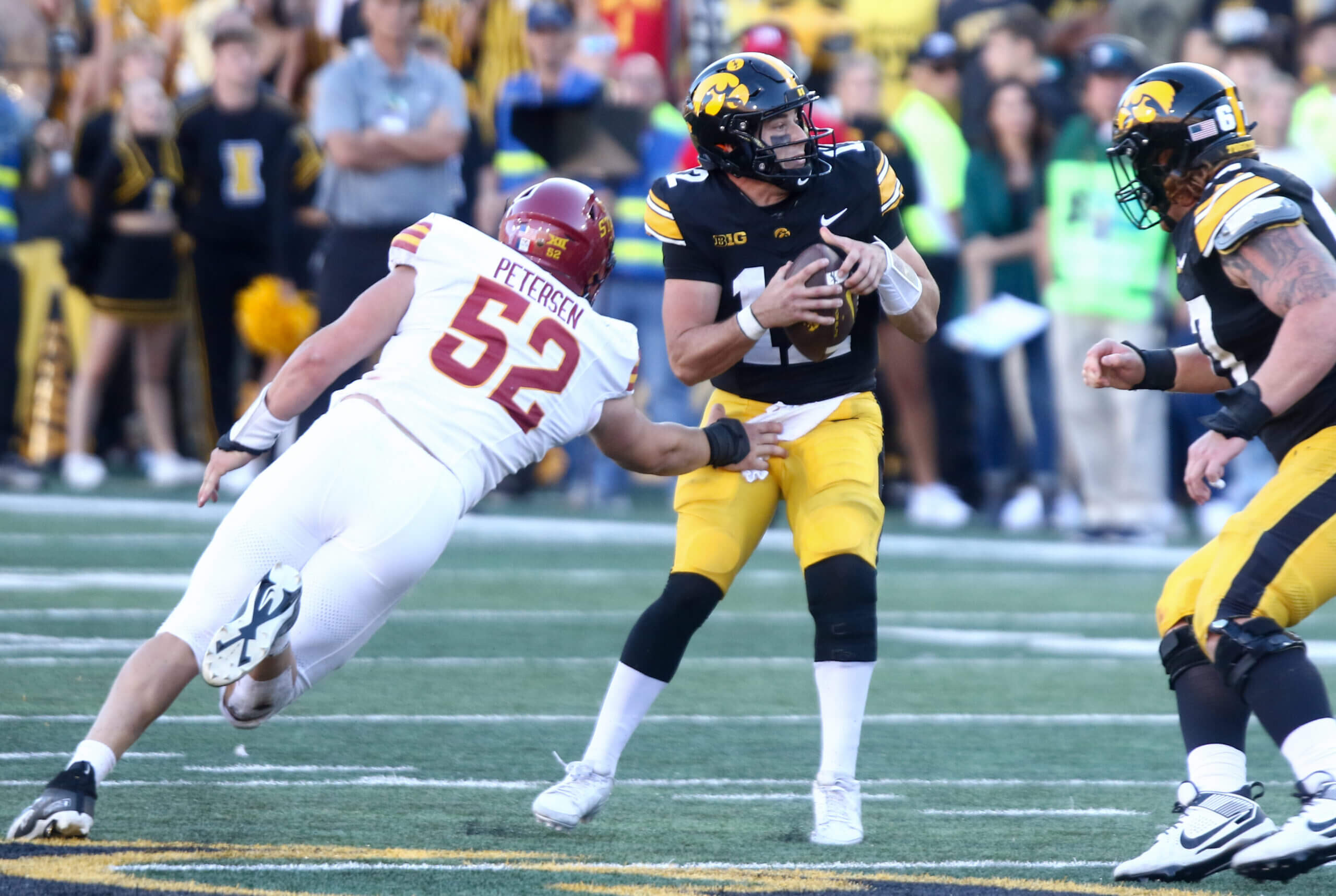 Iowa Hawkeyes deliver a masterclass on how to blow a football game