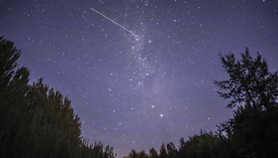 The Draconid Meteor Shower Will Have Peak Viewing Conditions With Up to 10 Shooting Stars Per Hour — and It Starts Tonight