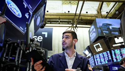 Caen los futuros, Salesforce decepciona en su previsión: 5 claves en Wall Street Por Investing.com