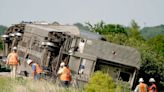 4 dead, at least 150 injured after Amtrak train derails in Missouri: Officials