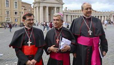 El papa se interesó por casos de abuso sexual en España en reunión con la cúpula de la CEE