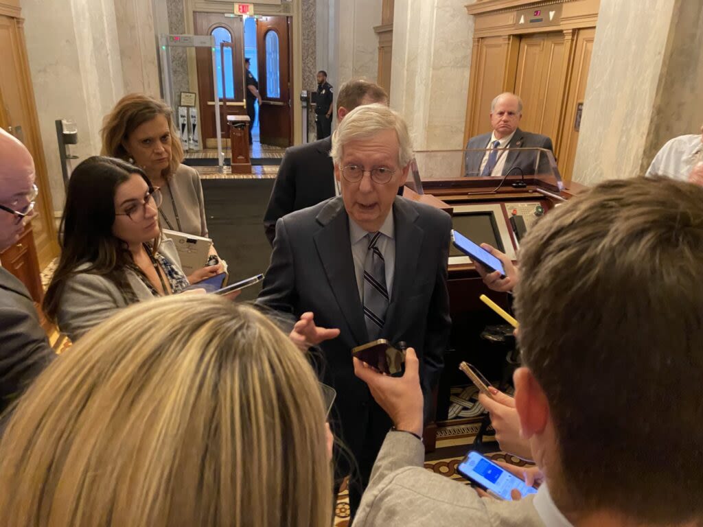 Strong fundraisers vie to succeed McConnell as U.S. Senate Republican leader