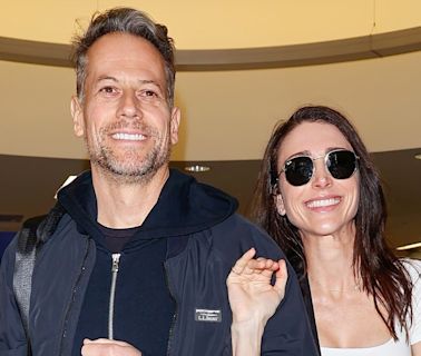 Ioan Gruffudd & Fiancée Bianca Wallace Arrive Back in L.A. After Getaway in Seattle