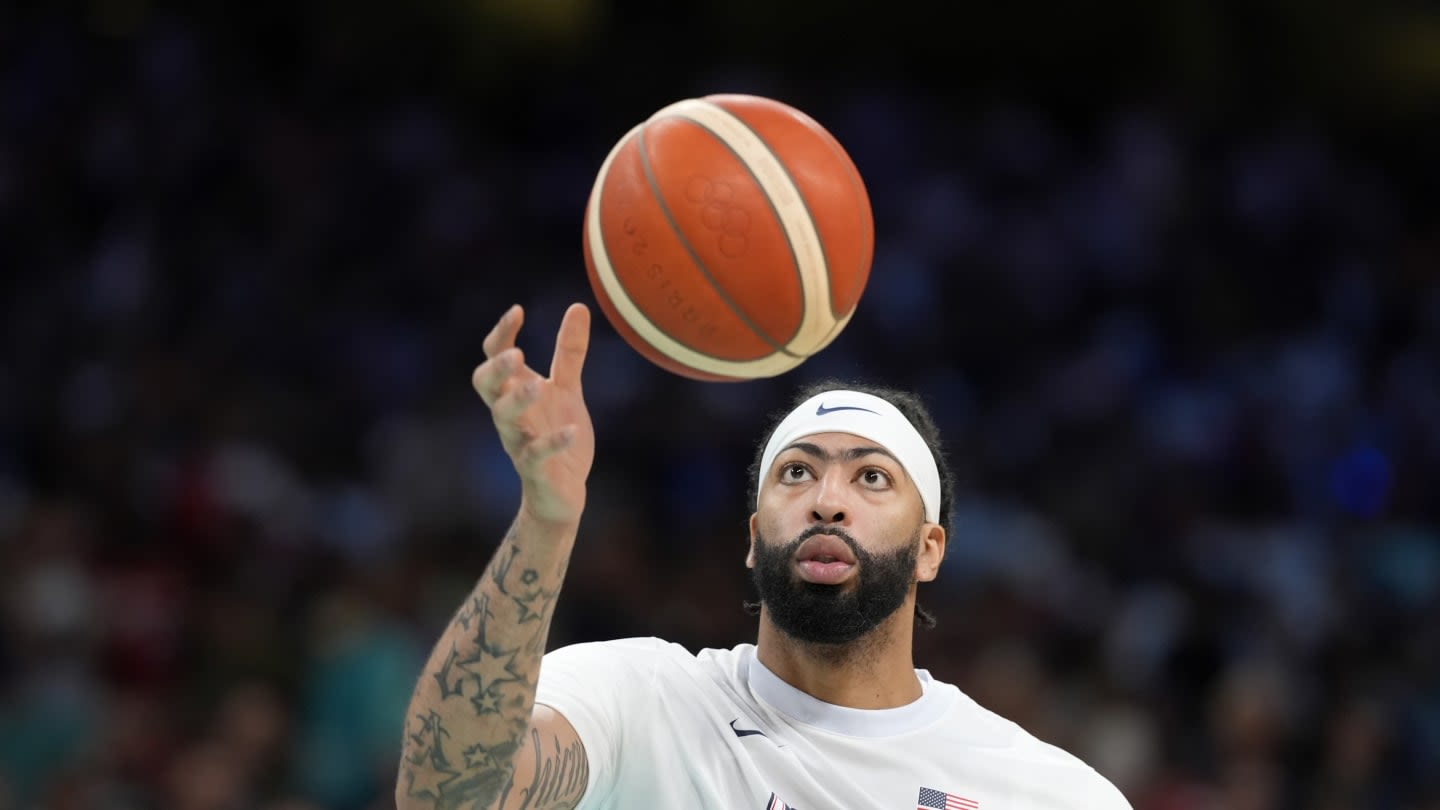 Lakers Notes: LeBron Meme Recreation, Anthony Davis Prep For Olympics, Bronny Criticism