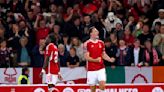 Cabezazo agónico de Wood da triunfo de 2-1 a Nottingham Forest ante Sheffield