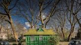 The history of London's 250-year-old green huts that you need to pass an exam to enter