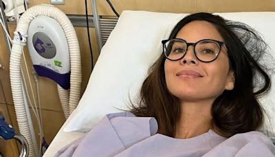 Olivia Munn compartió su lucha contra el cáncer, revelando que pasó por cuatro cirugías y una menopausia inducida médicamente