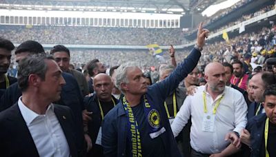 Jose Mourinho mania arrives at Fenerbahce after Hull City owner Acun Ilicali helps clinch deal