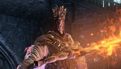 La mejor arma del DLC de Elden Ring también es un homenaje a uno de los jefes más difíciles de Dark Souls 3