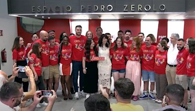 El PSOE carga contra Ayuso en la celebración del Orgullo y defiende su recurso de inconstitucionalidad