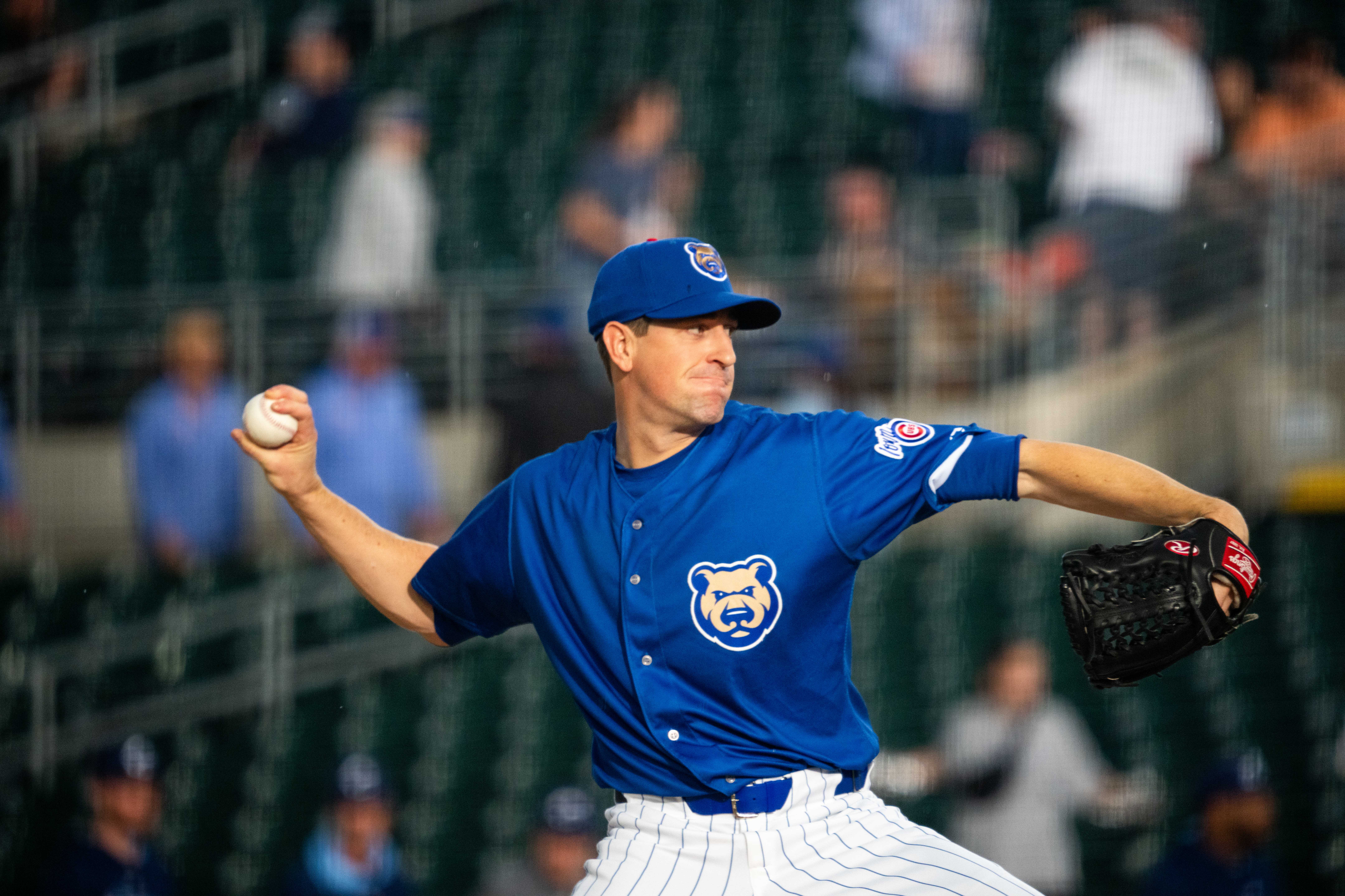 Chicago Cubs pitcher Kyle Hendricks looks solid in rehab start with the Iowa Cubs