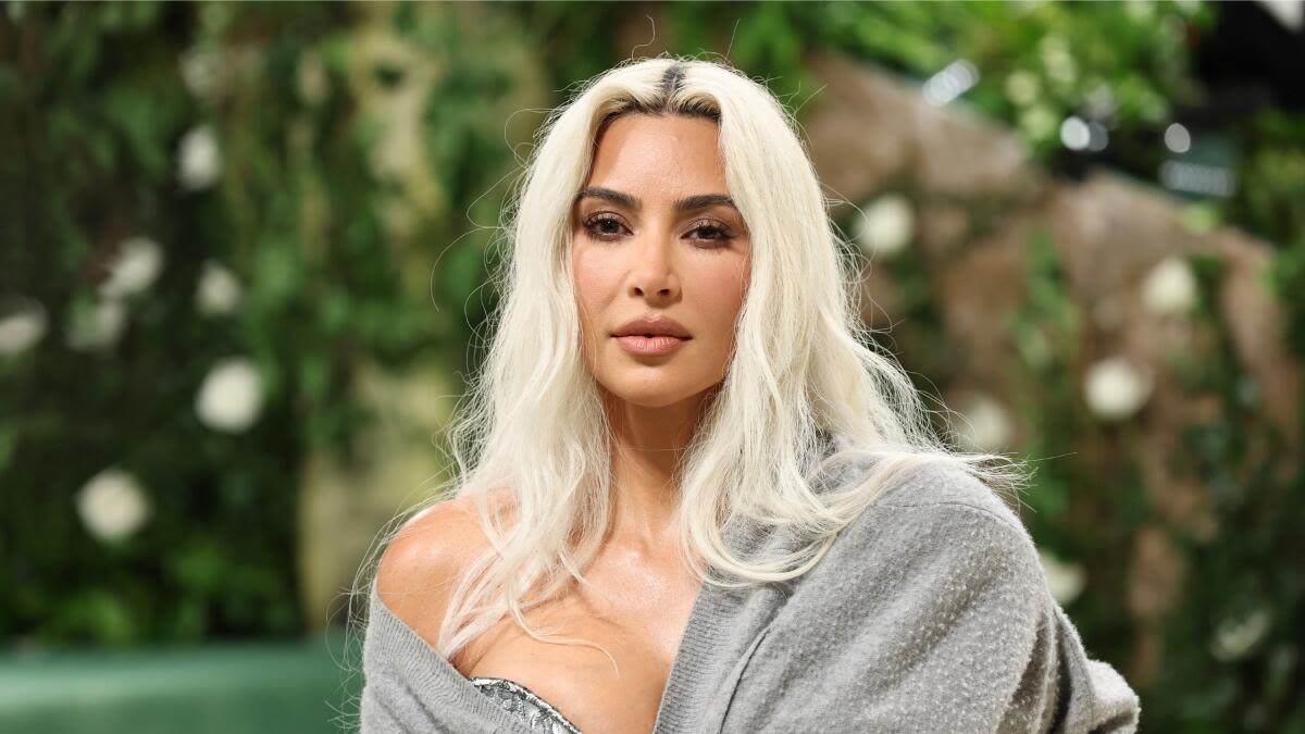 Kim Kardashian Reveals Injury That Was 'More Painful Than Childbirth' | iHeart