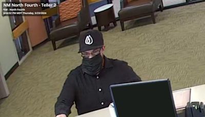 FBI offers reward for ‘Tan Pants Bandit’ accused of robbing Albuquerque bank