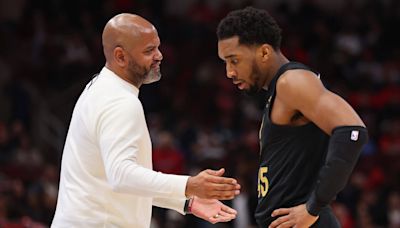 Lloyd: Cavs oust J.B. Bickerstaff, who had his players' backs even if they didn't have his