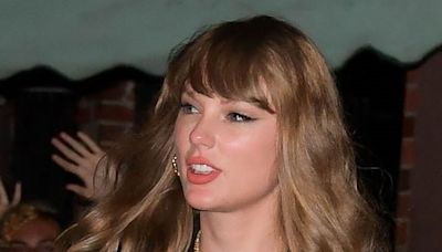 Taylor Swift and Travis Kelce Arrive at NYC Dinner in Style