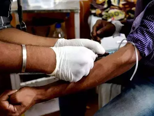 Dengue cases: Testing and treatment free at facilities under Karnataka health dept - ET HealthWorld