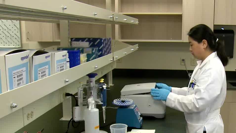 Norton unveils new state-of-the-art research lab in downtown Louisville