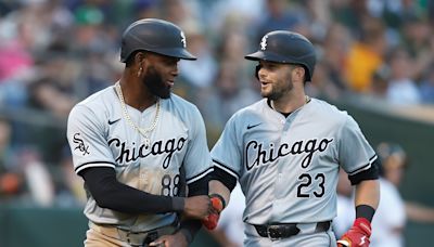 White Sox end historic losing streak at 21 games in 5-1 win over A's