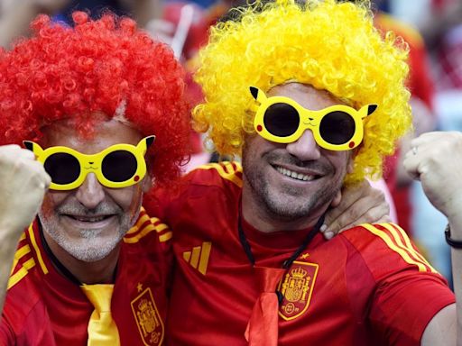 Wigs, memes and songs: Welcome to Spain's summer of Cucurella
