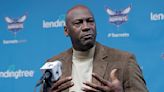 Michael Jordan completa la venta de los Hornets de Charlotte