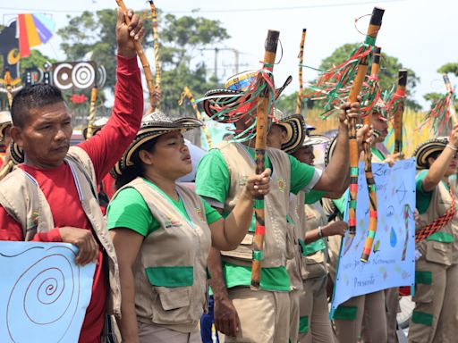 Campesinos colombianos se manifiestan en apoyo al Gobierno y sus reformas