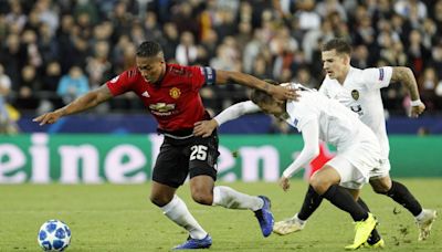 En Italia no inventan líos, como Antonio Valencia, Édison Méndez y Carlos Tenorio: campeones del mundo con argentinos y uruguayos naturalizados y con un rudo volante nacido en Libia