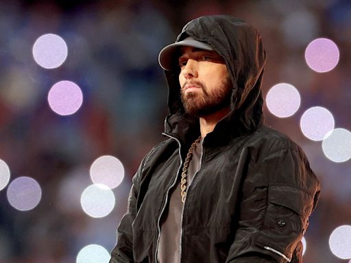 It’s Eminem’s Turn to Try to Knock Taylor Swift Off the Top of the Billboard 200