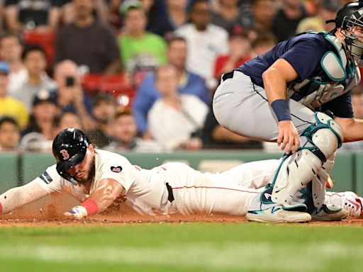 Logan Gilbert battered in 7-run third inning, Mariners routed by Red Sox