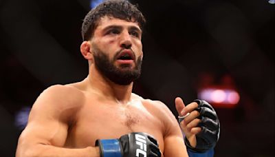 Arman Tsarukyan says UFC 300 judge who scored fight for Charles Oliveira apologized in a phone call: "He was going to kill my career!" | BJPenn.com